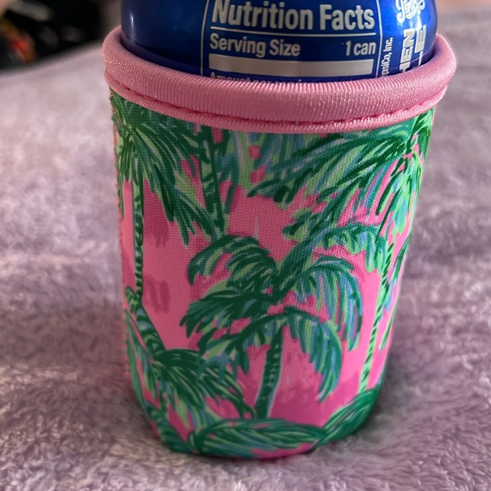 lilly p drink coozie